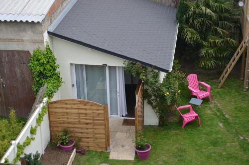 Joli studio au calme dans un jardin privatif - Location saisonnière - Ouistreham