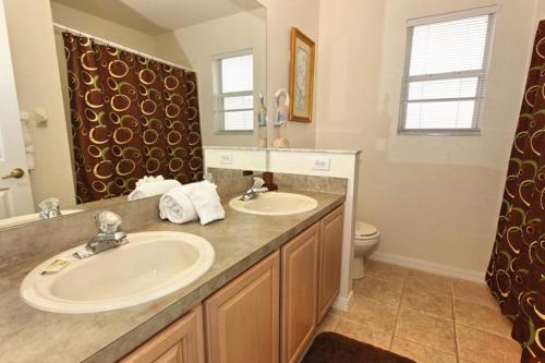 5 Bedroom Villa in Gated Community villa - image 2