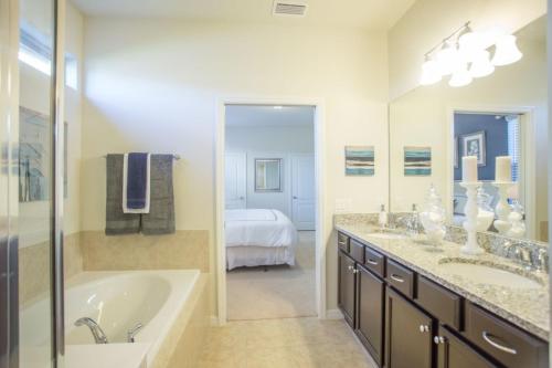 Themed Children's Bed rooms at Windsor at Westside villa - image 6