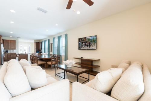 Encore Luxury - Family Fun villa - main image
