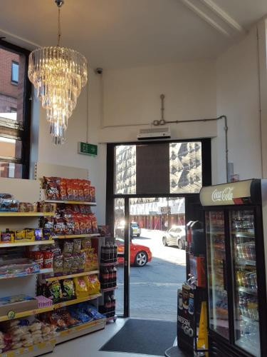 Rahman Hostel, Manchester (photo 6)