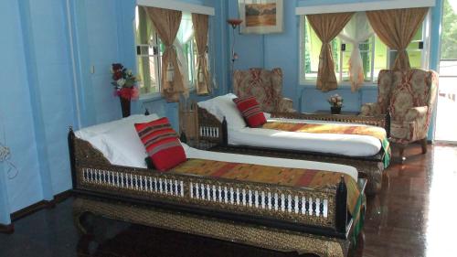 Panida Suite Hotel In Bangkok Thailand Reviews Price - 