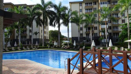 3Room Penthouse Beach Condo, Jacó