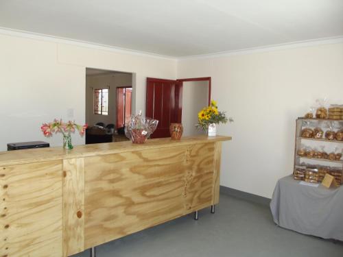 Foyer, Stop 'n Stay Otavi Rest Camp in Outjo