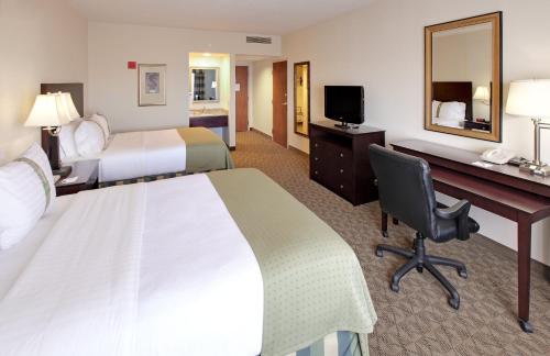 Holiday Inn Springdale-Fayetteville Area, an IHG Hotel