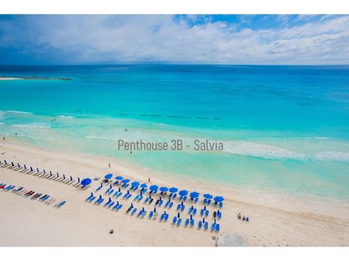 2 Story Oceanfront Penthouses on Cancun Beach!, Cancún (zdjęcie 8)