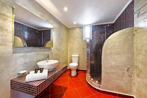 Gianna Suites - image 9