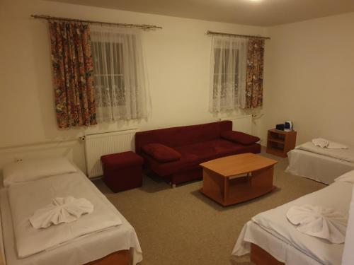 3 twin beds, 1 sofa bed
