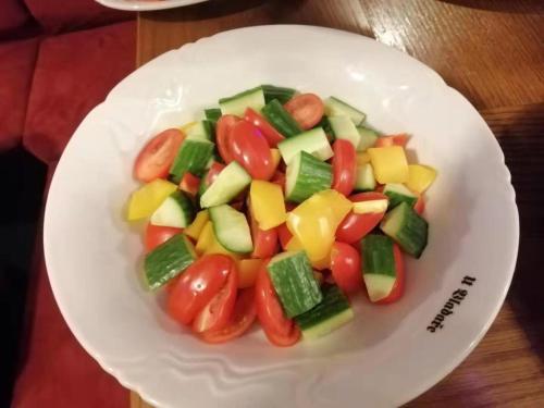 River Star Hotel - image 12