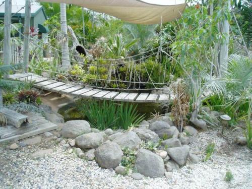 Chillagoe Cabins and Tours