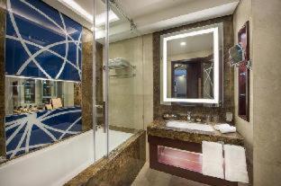 Grand Mercure Business Bay, Dubaj (fotografie 8)