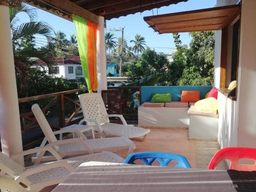 ห้องอาหาร, House Jardin Del Caribe in ลาส เทอเรนาส