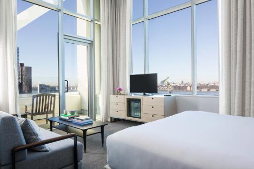 Ink 48 Hotel - image 3