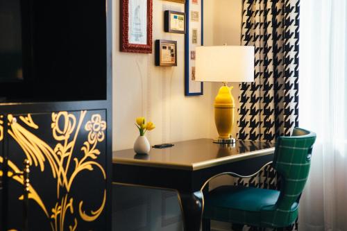 235061498 Kimpton Hotel Monaco Pittsburgh by IHG