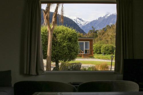 Jag Escape Franz Alpine Retreat in Greater Franz Josef