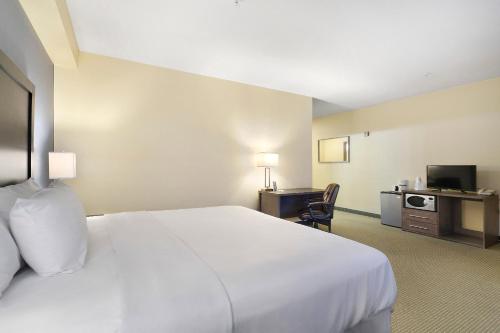 Days Inn by Wyndham Ellensburg