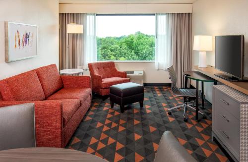 Holiday Inn Newport News - Hampton, an IHG Hotel