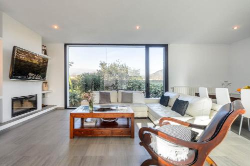 New! Villa Anur - image 11