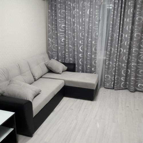 Apartment on Konstitutsiy 34 - image 3