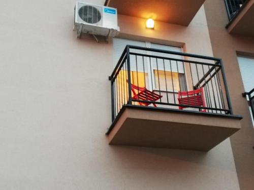 Belgrade Studio IKA Belgrade Airport Free Parking possible Self Check-In Terrace 3-Star Single Room exterior