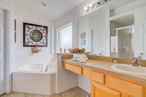 Robert's Solana Resort Villa home - image 5