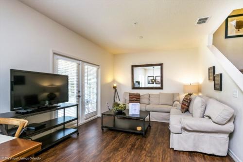 Intimate & Upscale - 4 Bdm Townhome townhouse - image 7
