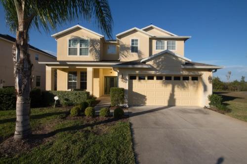 Joanne's West Haven Villa home - image 6