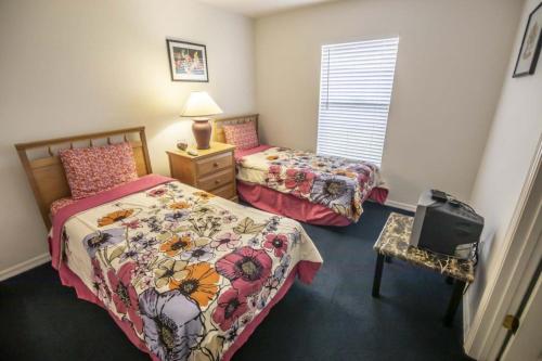 Linda's Silver Creek Villa home - image 3