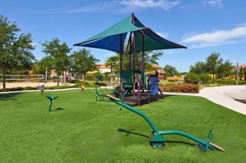 Bella Vida Resort less then 20 min from Disney townhouse - image 7