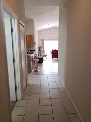 Camile's Sandy Ridge Villa home - image 9
