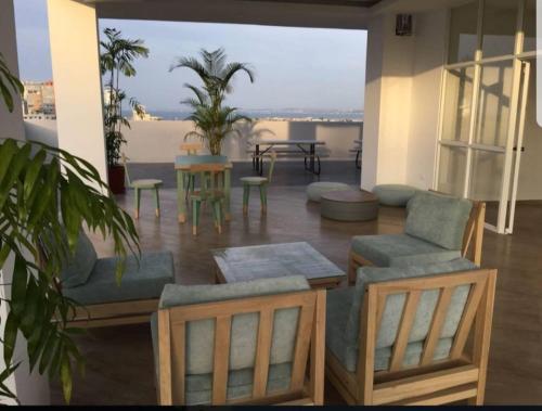 Facilities, KattySuit-Salinas- in Salinas