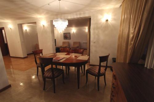 Apartament Nowiniarska - image 7