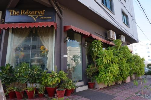The Reserve Boutique Hotel – Karachi, TX