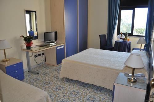 Grand Hotel La Playa - image 3
