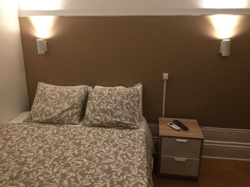 Lira Guest House B&B – Porto, KY