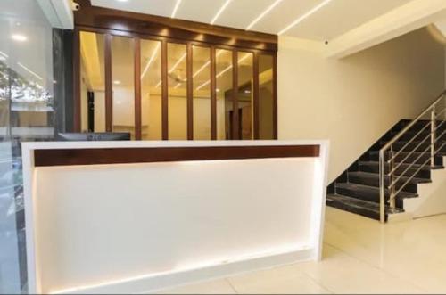 Hotel Giri Shankara