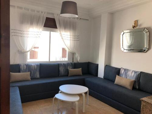 Jagatud salong / TV-ala, Jolie appartement vue mer in M'Diq