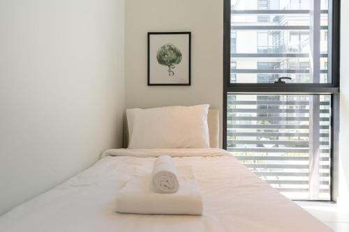 Gorgeous Apt in Citywalk HubZero Pool View by GuestReady - image 3