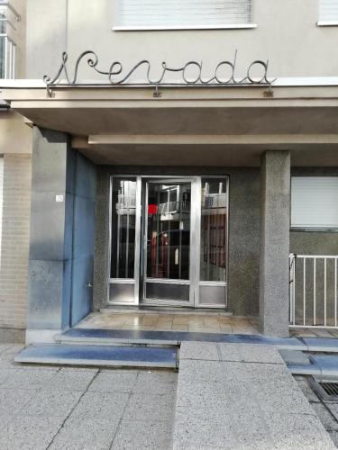 入口, Nevada in 科克賽德