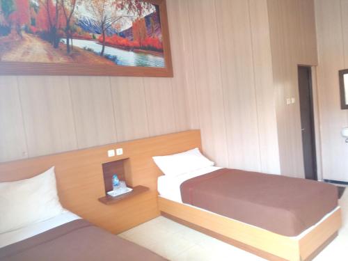 Hotel Kencana Rembang Room Type - Standard Double or Twin Room