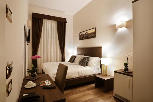 Elegant Rooms Roma - image 8
