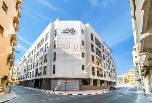 Luxury Bedspaces for Ladies in Deira - main image