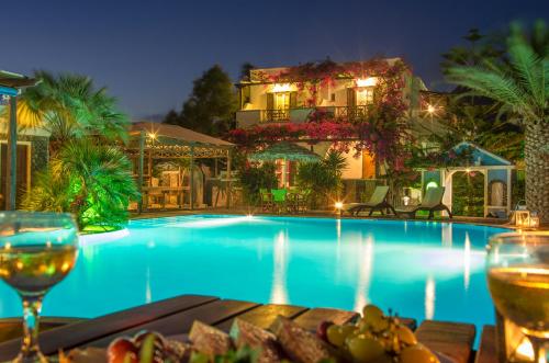 Holiday Beach Resort - image 12