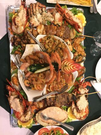 อาหารและเครื่องดื่ม, Hotel Avenida in อัสโซมาดา