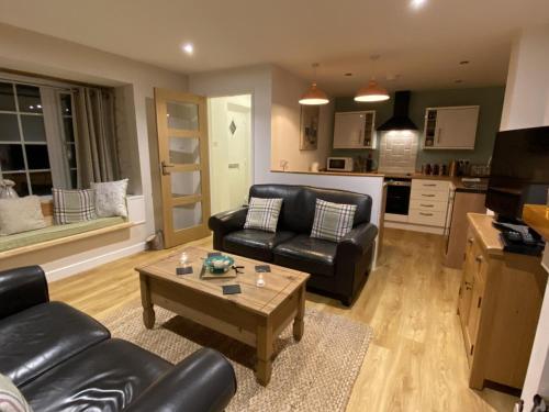 The Maltings - 2 Bedroom Apartment - Saint Florence, Tenby, , West Wales