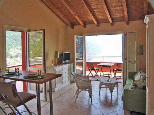  Villa Sara - Seeblick - Sea view in Argegno