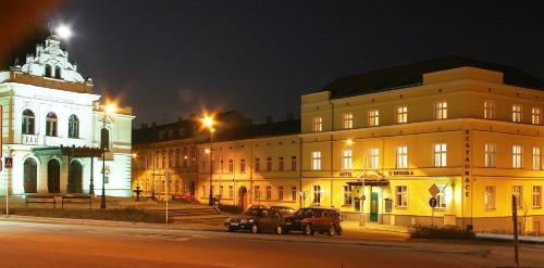 . CORNER HOTEL U DIVADLA*** - ZNOJMO