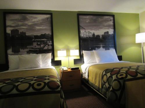 Double Room with Two Double Beds - Smoking