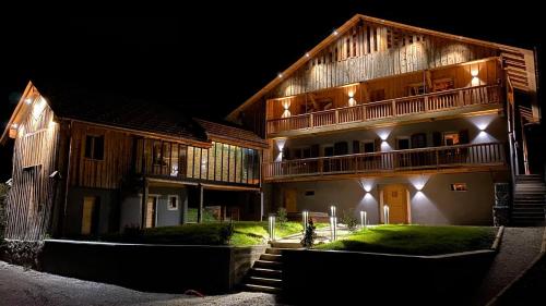 Chalet 1703 - Open Living Hotel & Spa