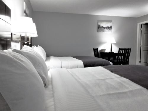 Mt. Madison Inn & Suites